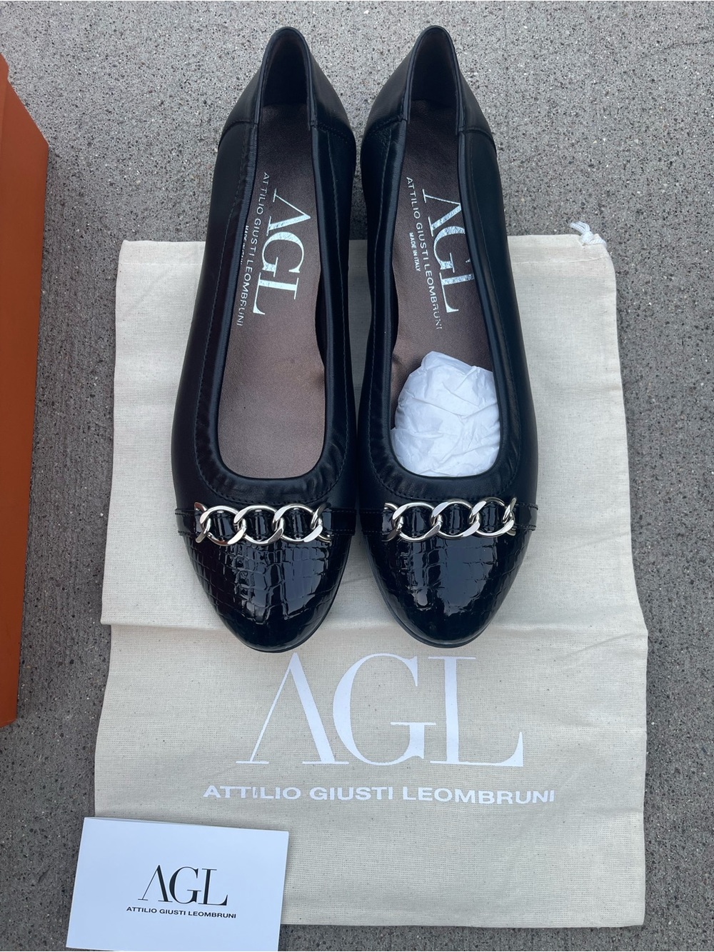 AGL Black Leather Ballet Flats with Silver Chain Accent